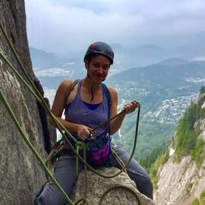 Meet your Posher, Danya